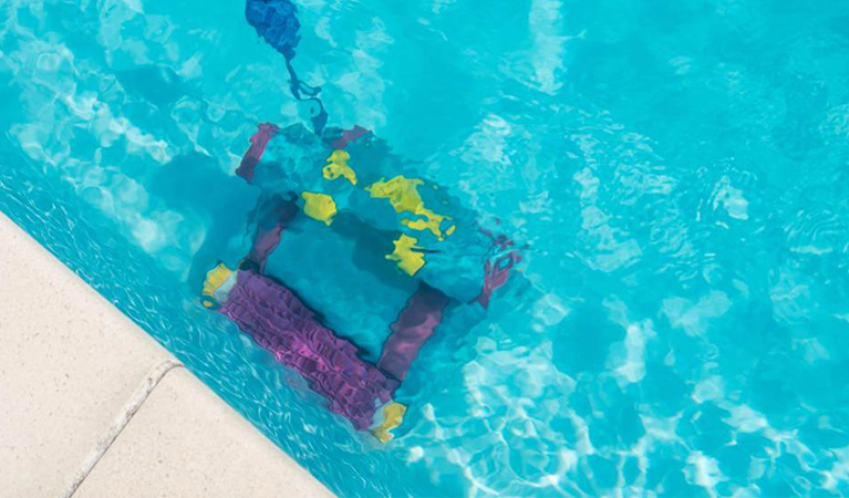 Les robots pour piscines à liner-2